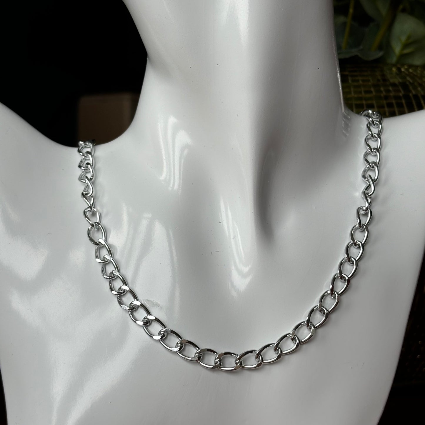 Silver Plated Chunky Curb Chain Necklace